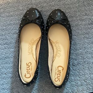 Circus by Sam Edelman black flats with bows and studs size 9.5